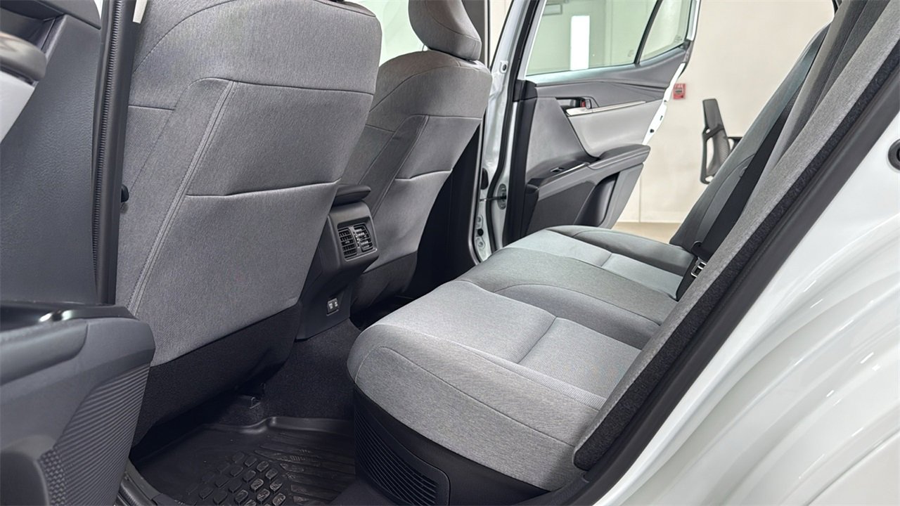Used 2026 Toyota Camry LE w/ Convenience Package image 15