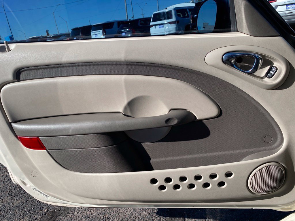 Used 2005 Chrysler PT Cruiser Touring FWD image 20