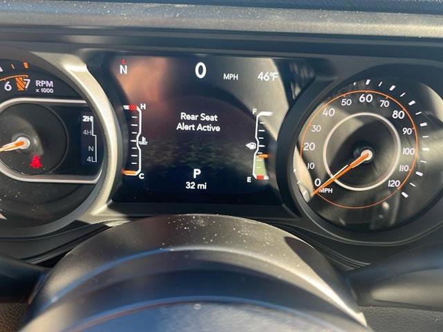 New 2025 Jeep Gladiator Willys image 14