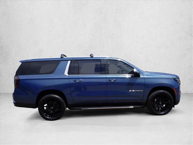 New 2026 Chevrolet Suburban Premier w/ Sun And Tow Package AWD/4WD image 5