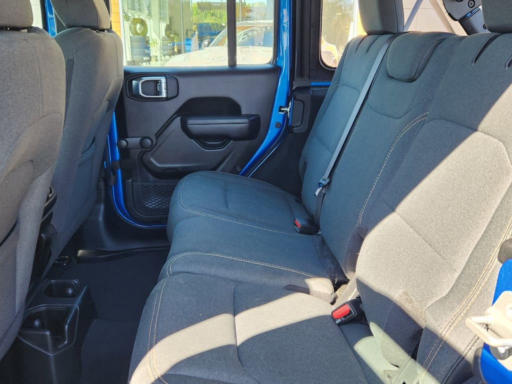 Used 2024 Jeep Wrangler Sport image 11