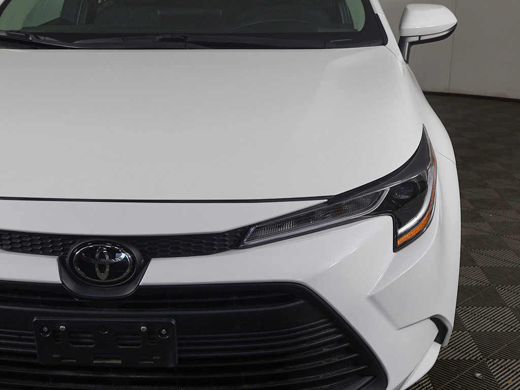 Used 2026 Toyota Corolla LE FWD image 13