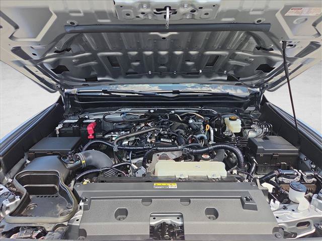 Certified 2025 Toyota Tacoma SR5 AWD/4WD image 21