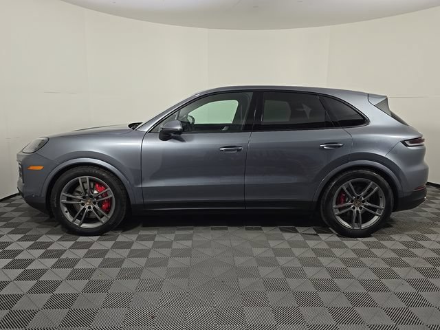 New 2026 Porsche Cayenne S AWD/4WD image 2