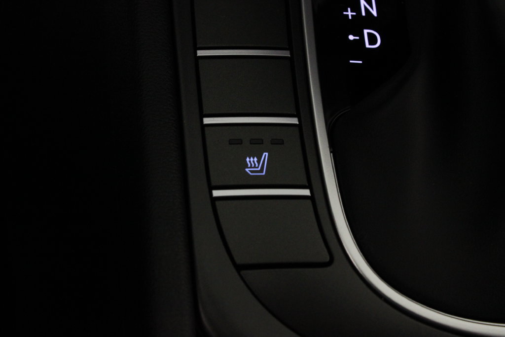 Certified 2027 Hyundai Kona SEL Sport FWD image 26