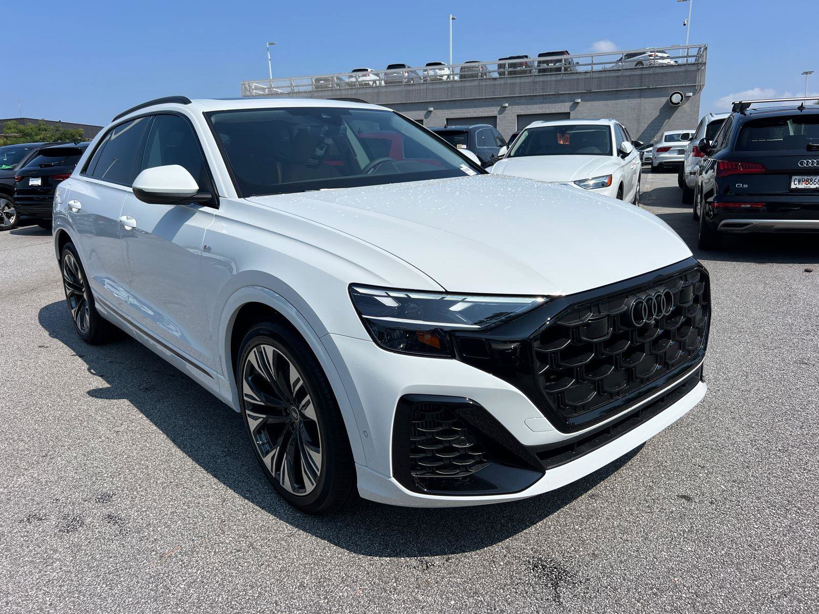 New 2025 Audi Q8 Premium Plus image 3