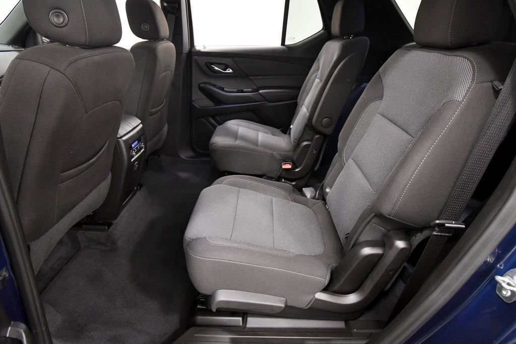 Used 2023 Chevrolet Traverse LT AWD/4WD image 15