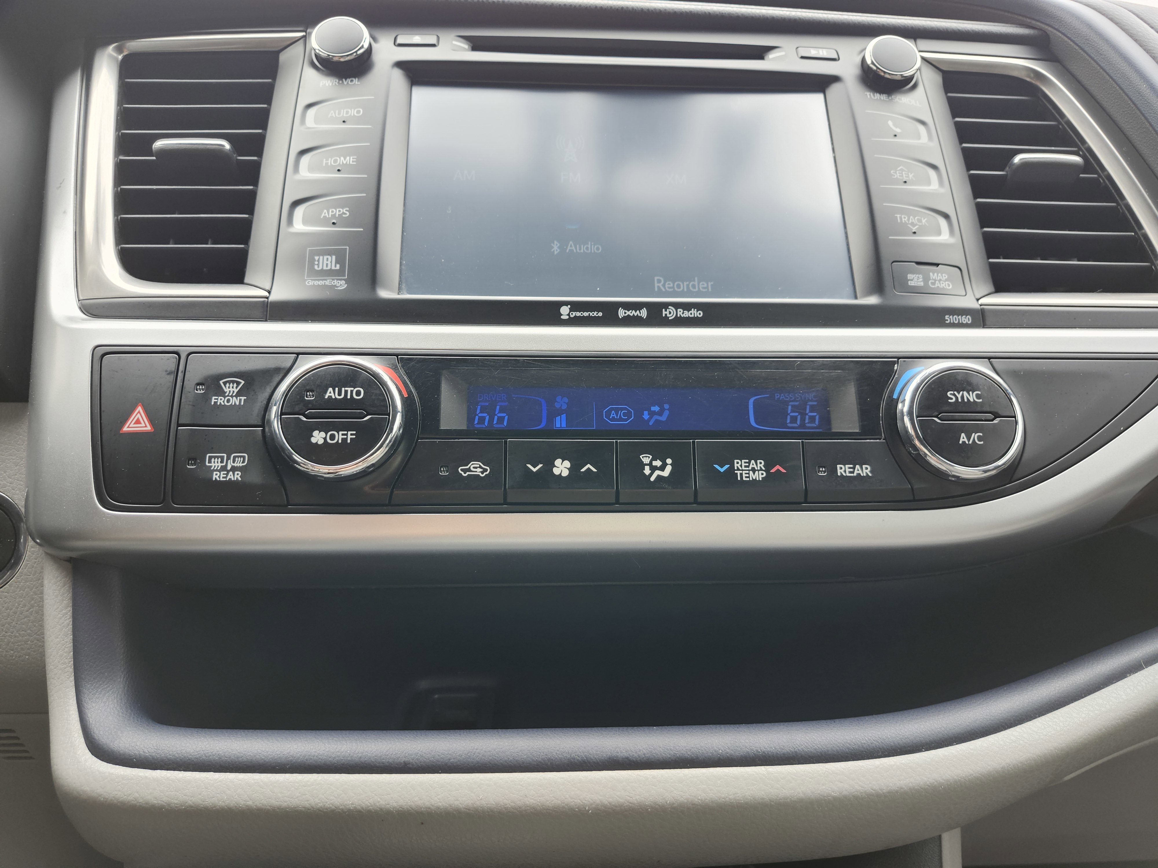 Used 2016 Toyota Highlander Limited image 34