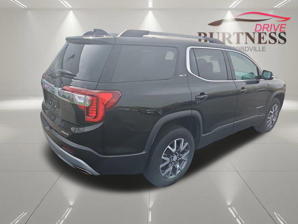 Certified 2023 GMC Acadia SLT w/ Trailering Package image 8