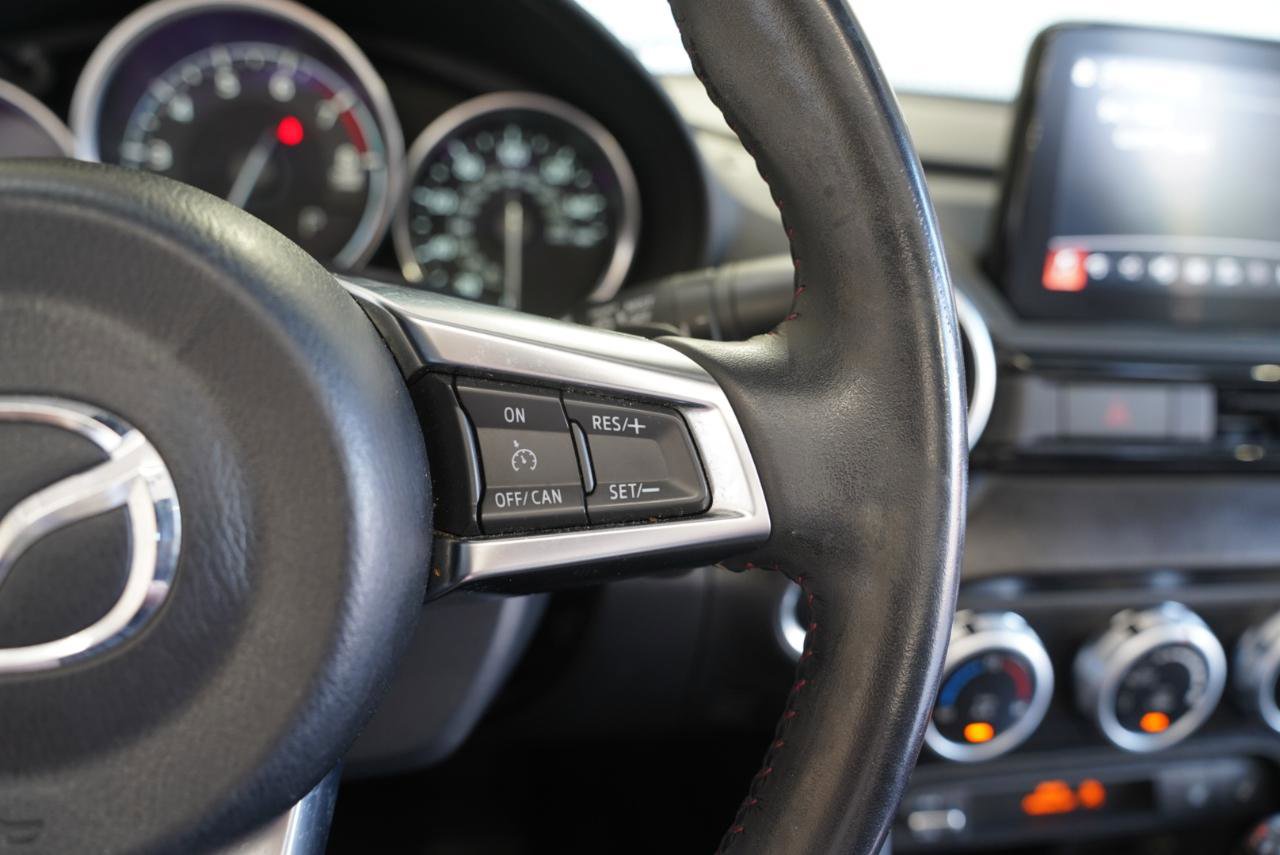 Used 2018 MAZDA MX-5 Miata RF Grand Touring image 22
