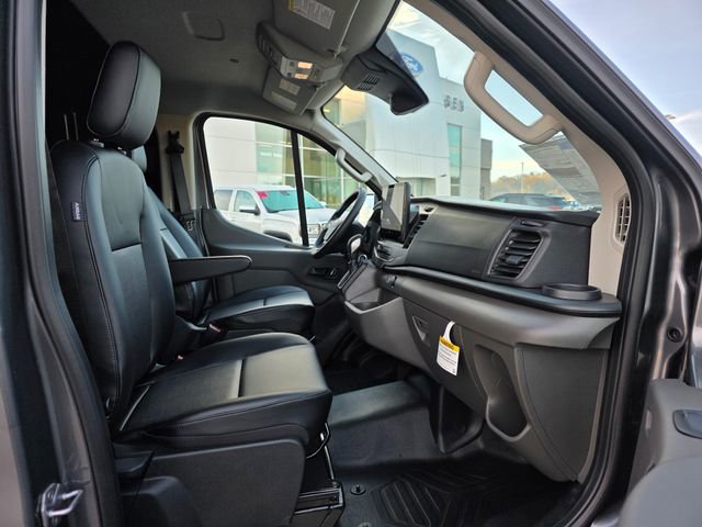 New 2026 Ford Transit 150 Low Roof image 27