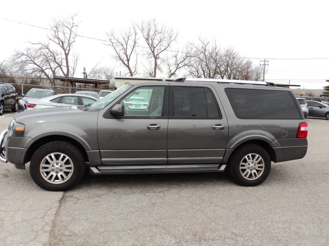 Used 2012 Ford Expedition EL Limited image 2