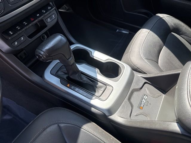 Used 2021 Chevrolet Colorado ZR2 w/ ZR2 Midnight Special Edition image 30