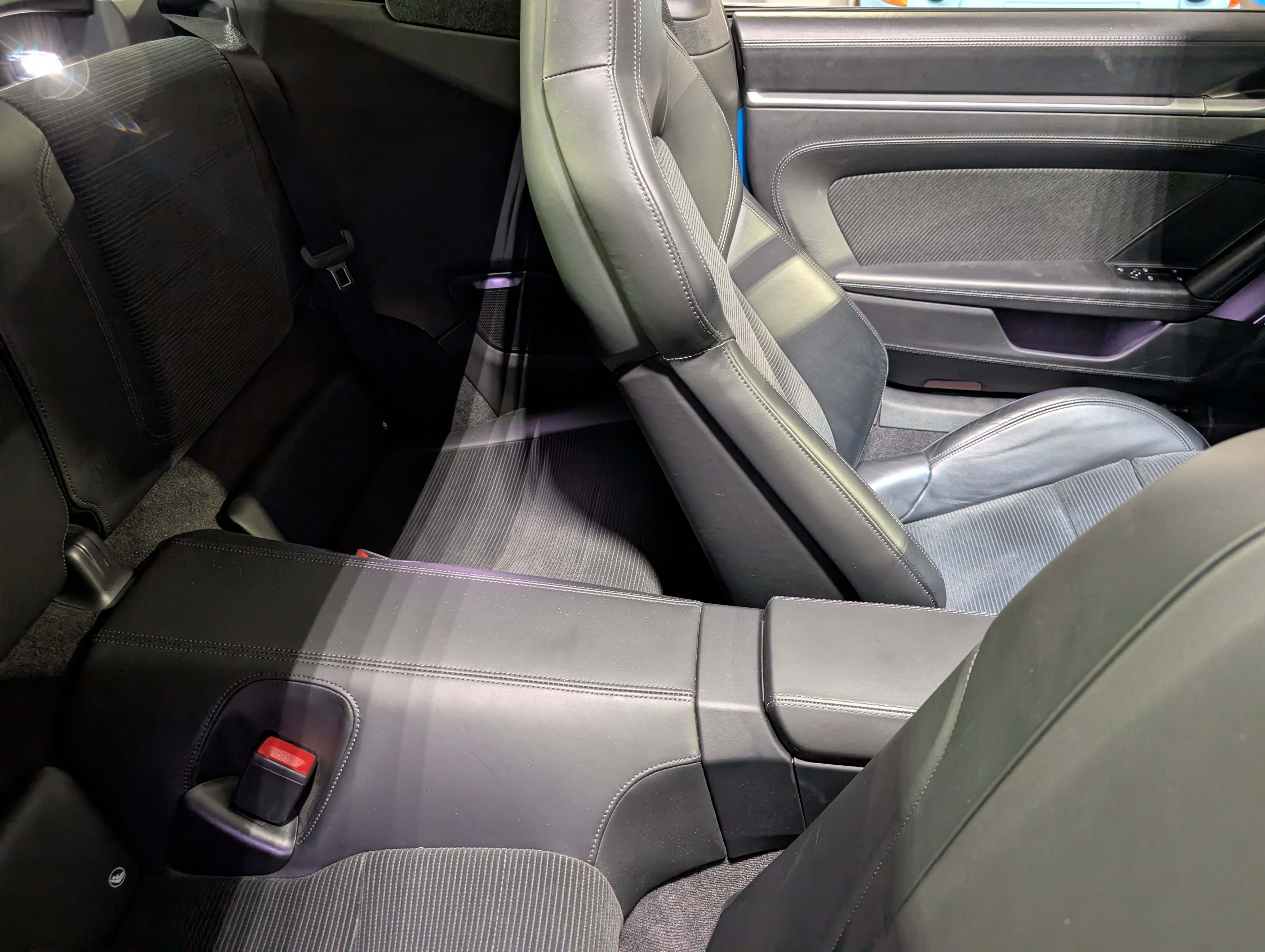 Certified 2022 Porsche 911 Targa 4S image 31