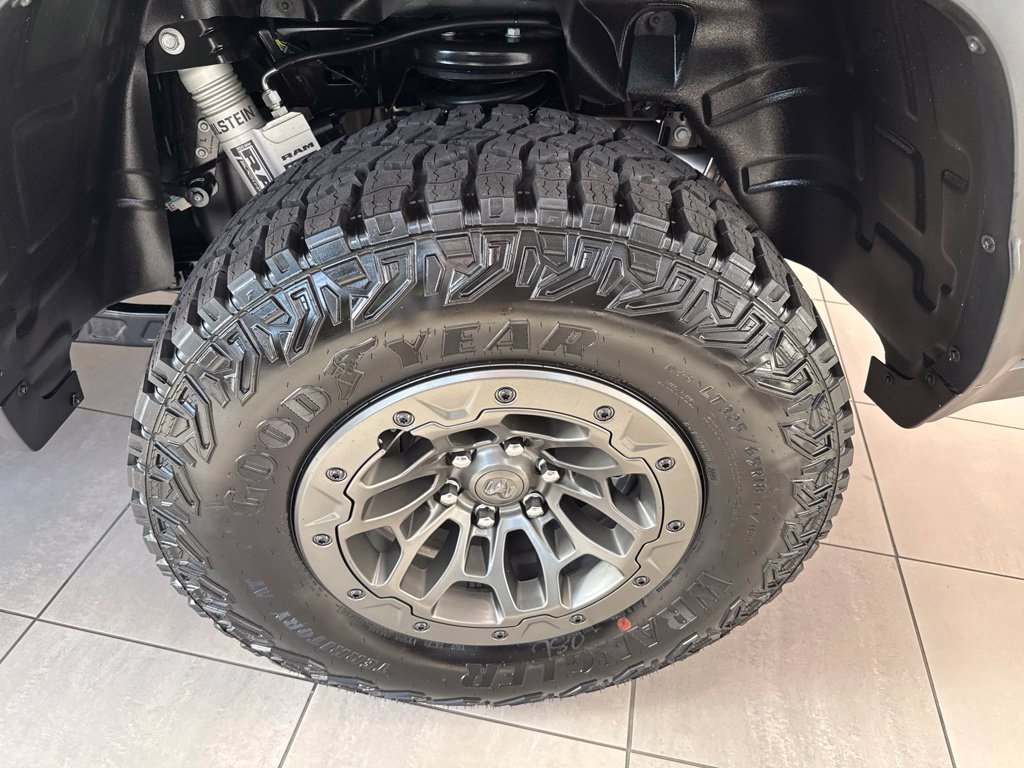 New 2027 RAM 1500 4x4 Crew Cab image 6