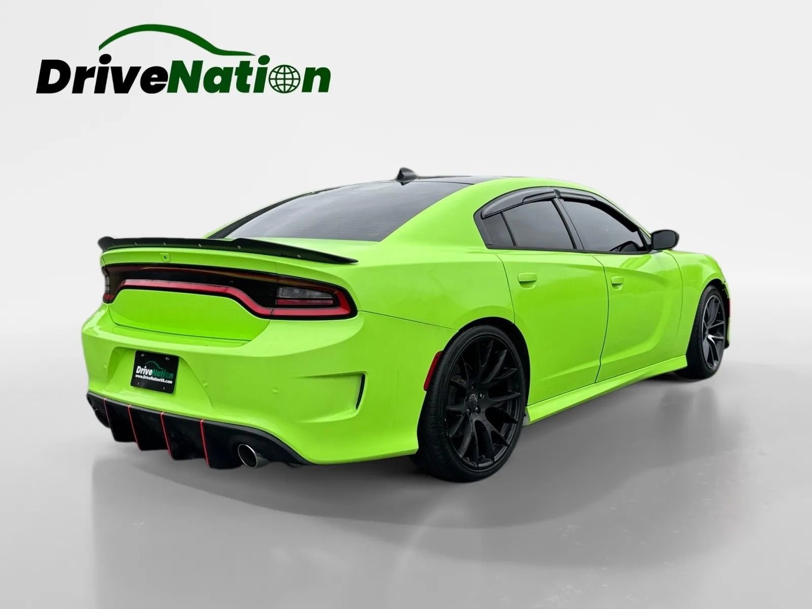Used 2018 Dodge Charger R/T Scat Pack image 5