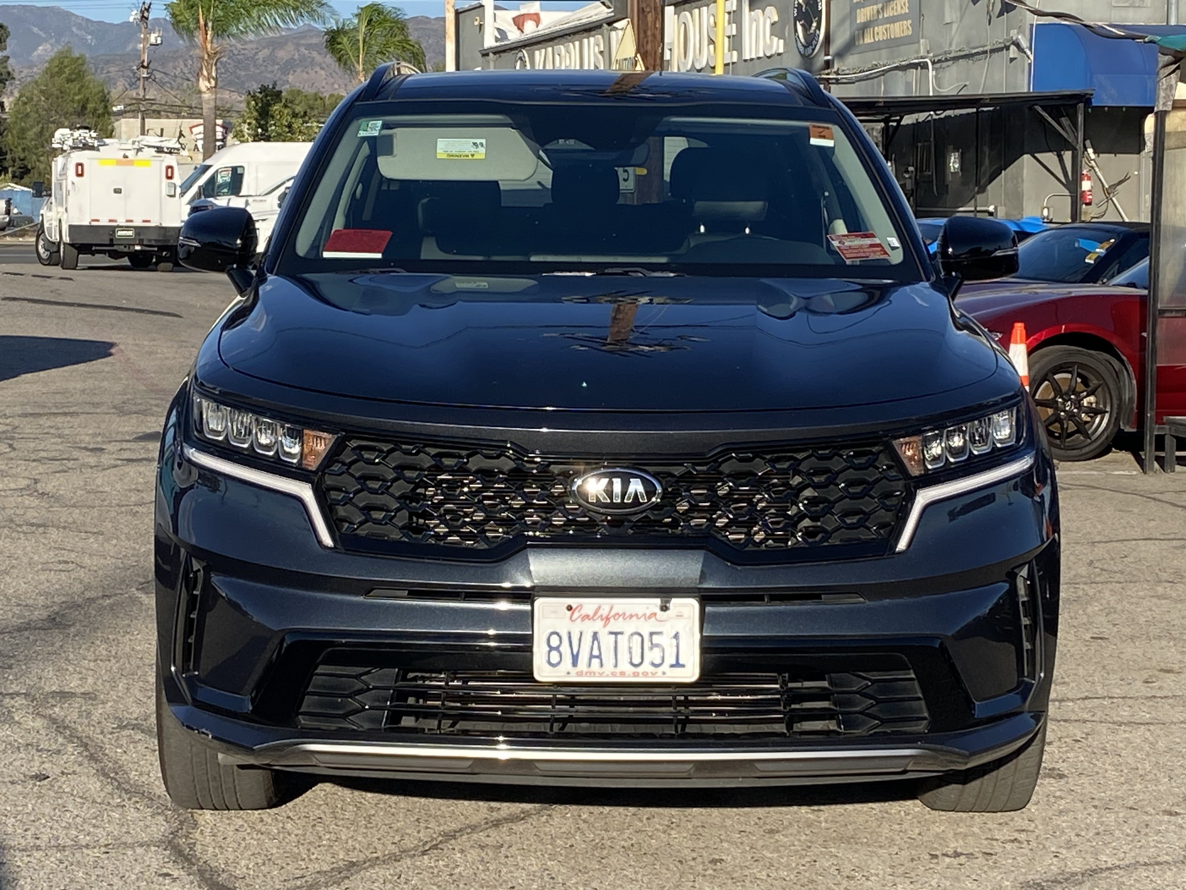 Used 2021 Kia Sorento S w/ Panoramic Sunroof Package FWD image 3