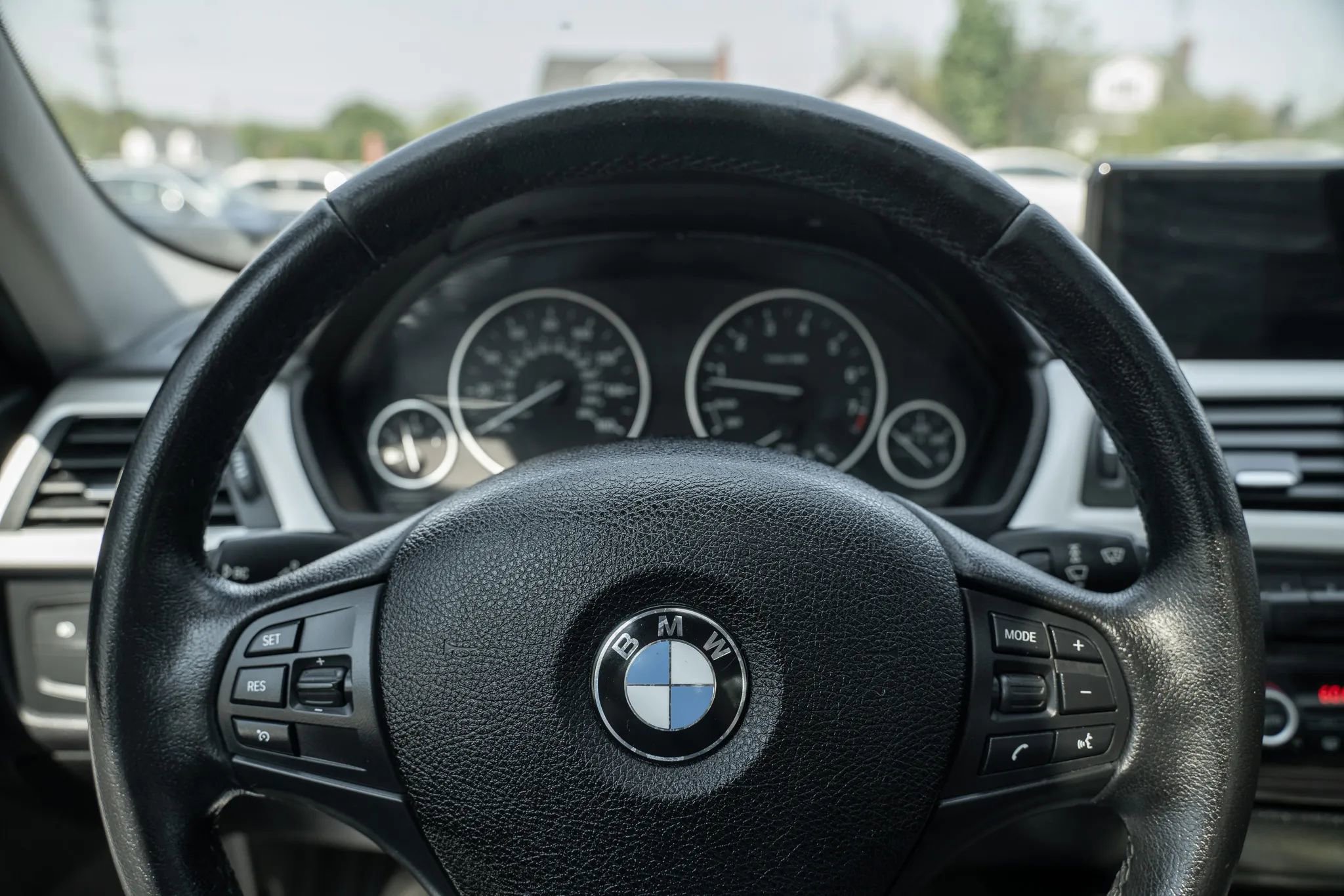 Used 2013 BMW 328i Sedan RWD image 17