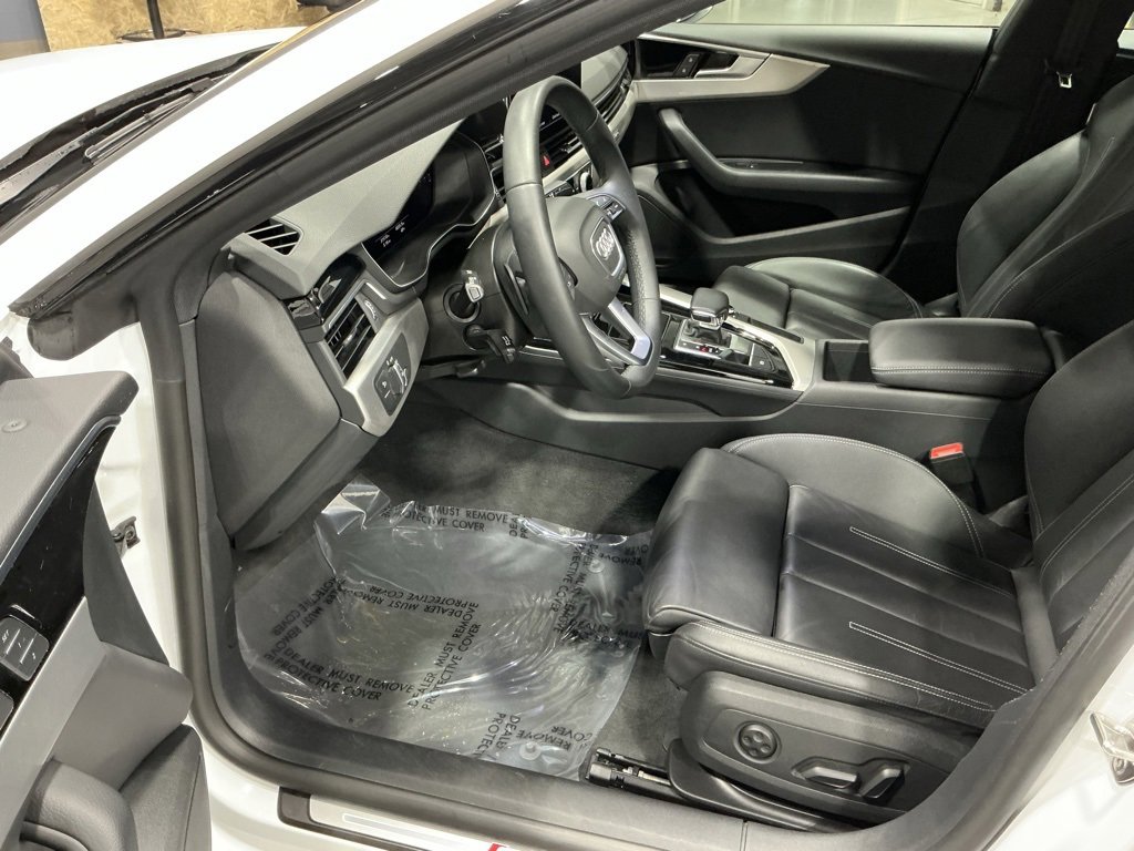 Used 2025 Audi A5 2.0T Premium Plus image 3