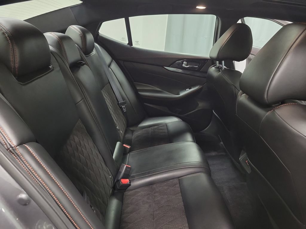 Used 2020 Nissan Maxima SR w/ Sport Mat Group FWD image 31