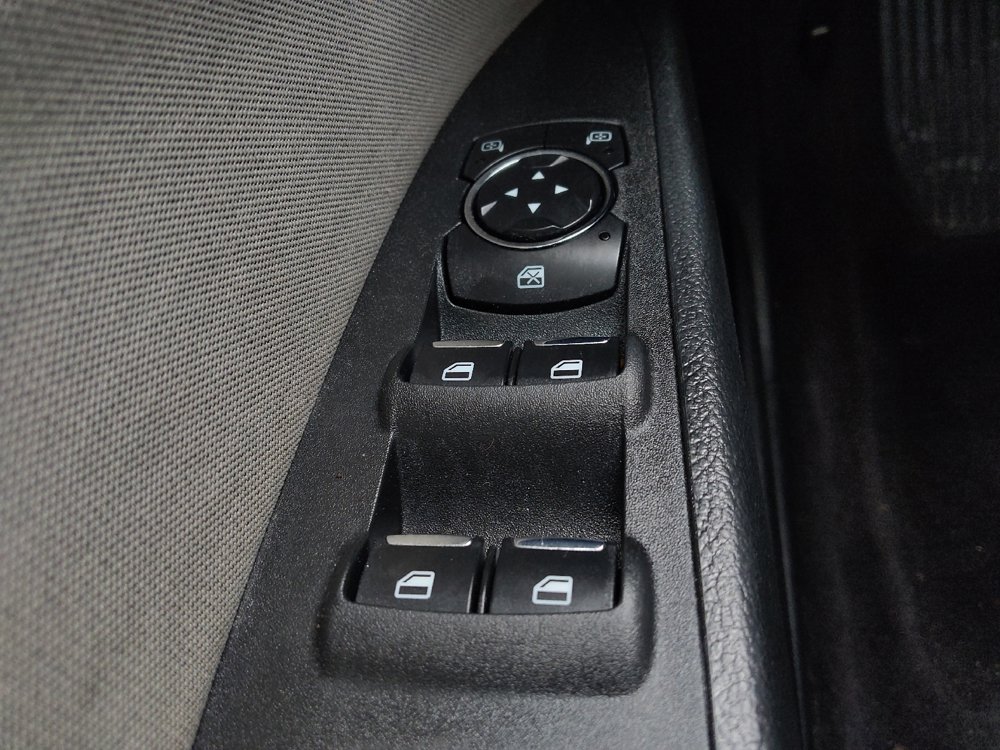 Used 2017 Ford Fusion S image 27