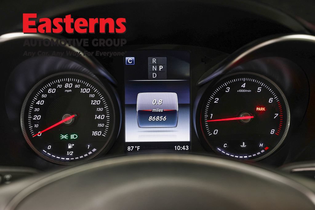 Used 2019 Mercedes-Benz GLC 300 4MATIC image 19