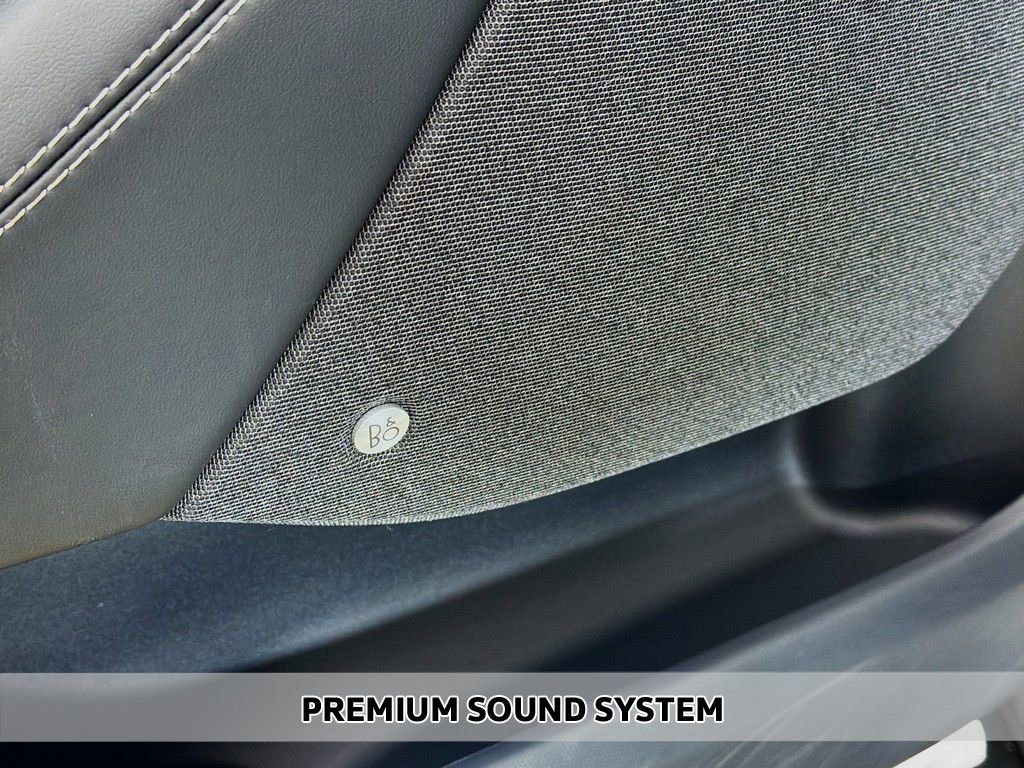 Used 2025 Ford Mustang Mach-E GT image 4