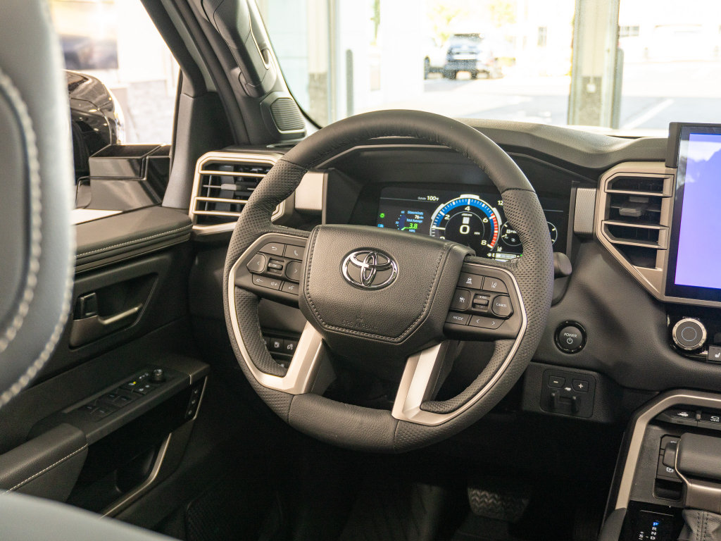 New 2026 Toyota Tundra Limited w/ Limited PVM Package AWD/4WD image 22