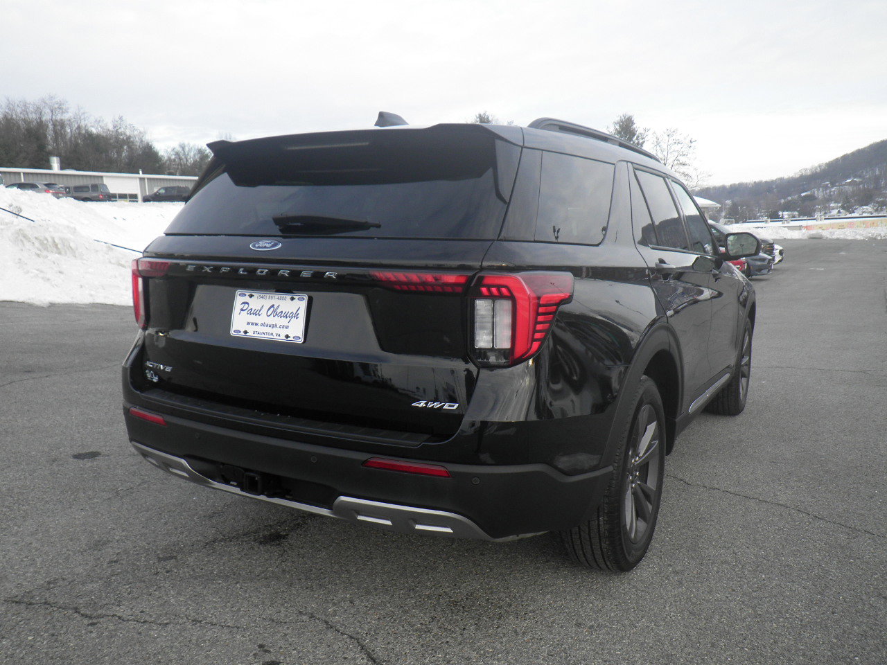 Certified 2025 Ford Explorer Active w/ Active Comfort Package image 6