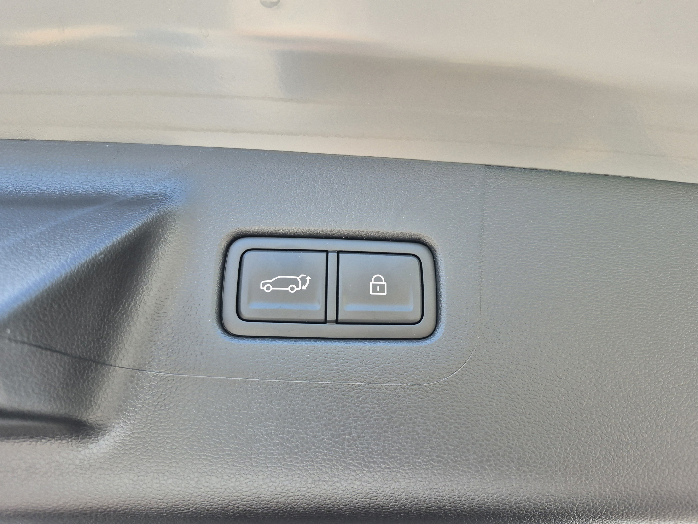 New 2027 Hyundai Santa Fe SEL FWD image 12