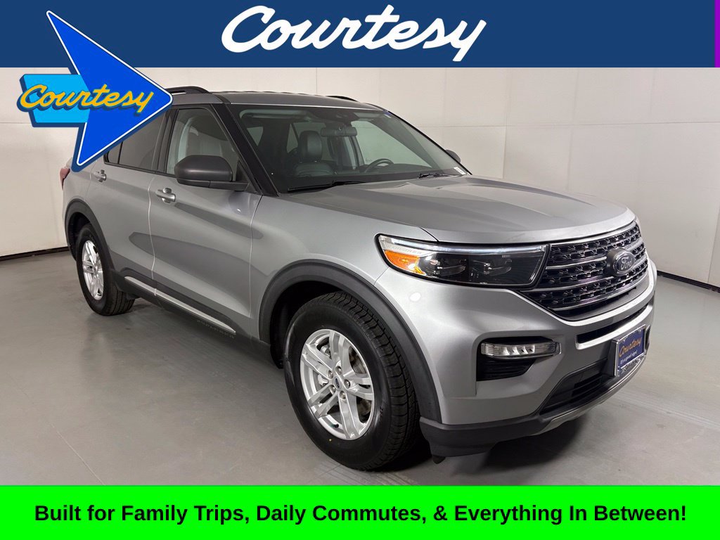 Used 2023 Ford Explorer XLT w/ Equipment Group 202A RWD image 1
