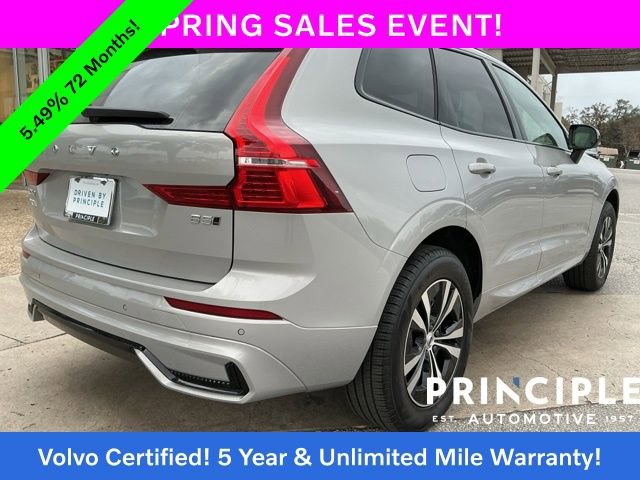 Certified 2025 Volvo XC60 B5 Core image 11