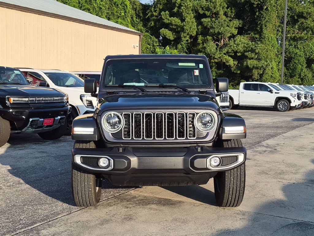 Used 2026 Jeep Wrangler Unlimited Sahara AWD/4WD image 6