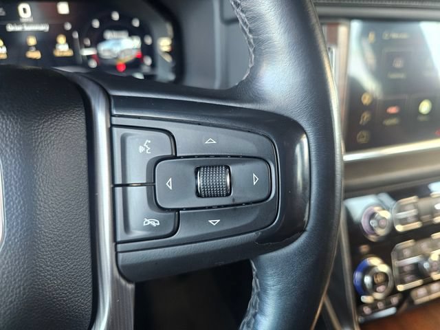 Used 2023 GMC Yukon Denali Ultimate AWD/4WD image 38