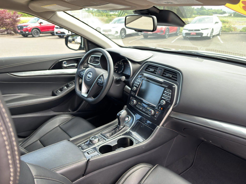 Used 2023 Nissan Maxima SV w/ Floor Mat Group image 24