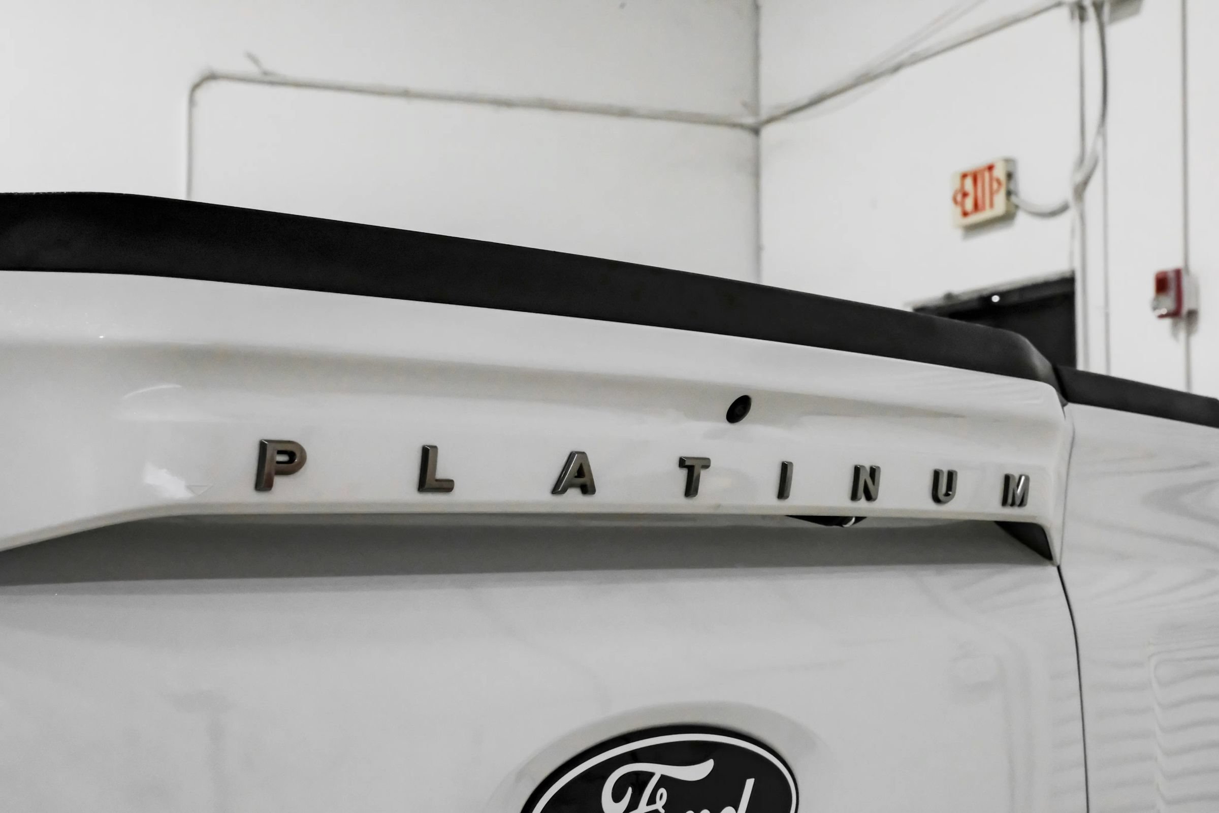 Used 2025 Ford F150 Platinum w/ FX4 Off-Road Package AWD/4WD image 7
