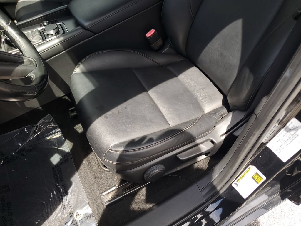 Used 2021 MAZDA MAZDA3 s FWD image 19