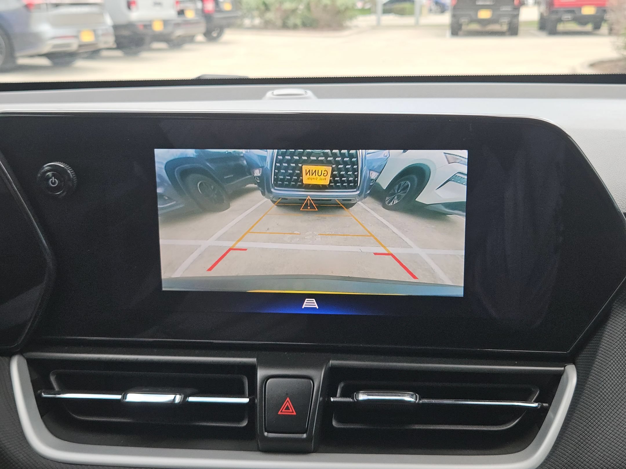 Used 2025 Chevrolet TrailBlazer LS w/ LS Confidence Package FWD image 18