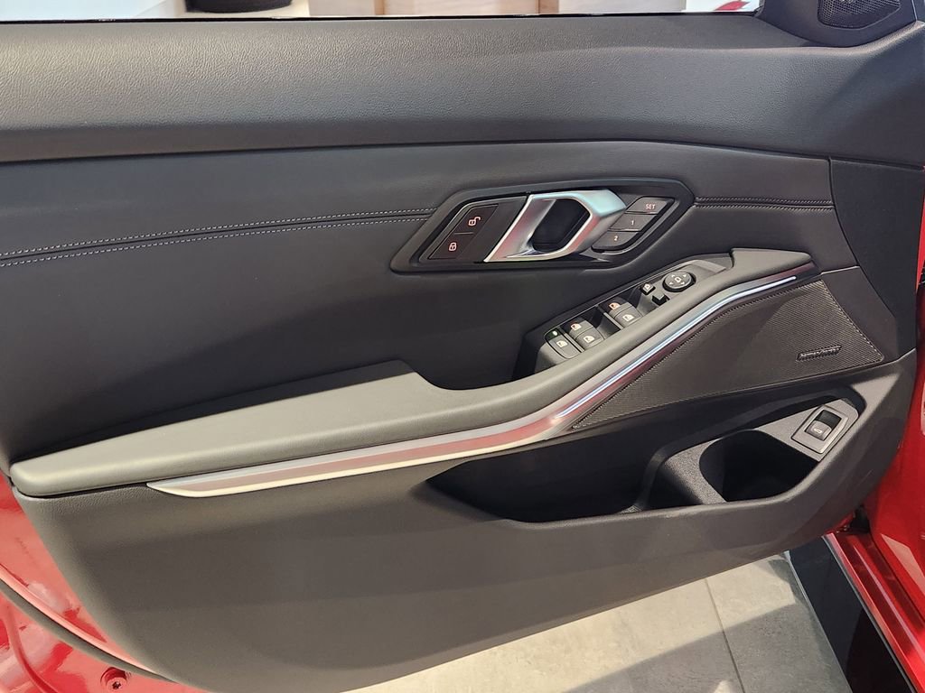 Used 2025 BMW M3 Competition image 7