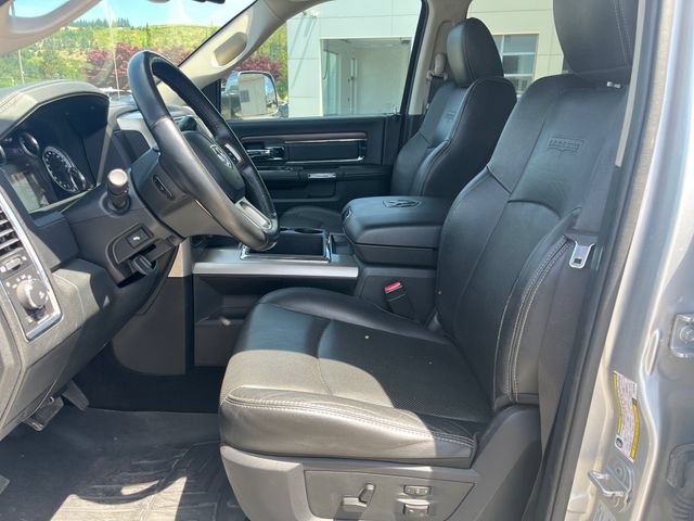 Used 2015 RAM 3500 Laramie w/ Convenience Group AWD/4WD image 15