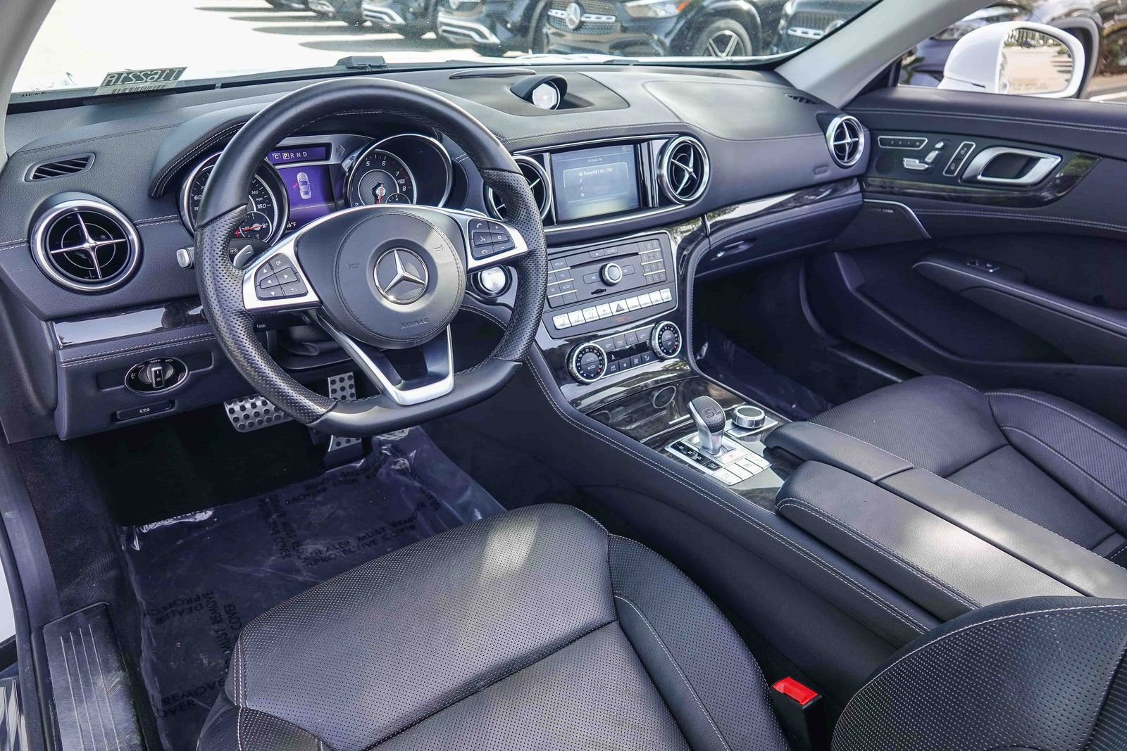 Used 2018 Mercedes-Benz SL 450 image 13