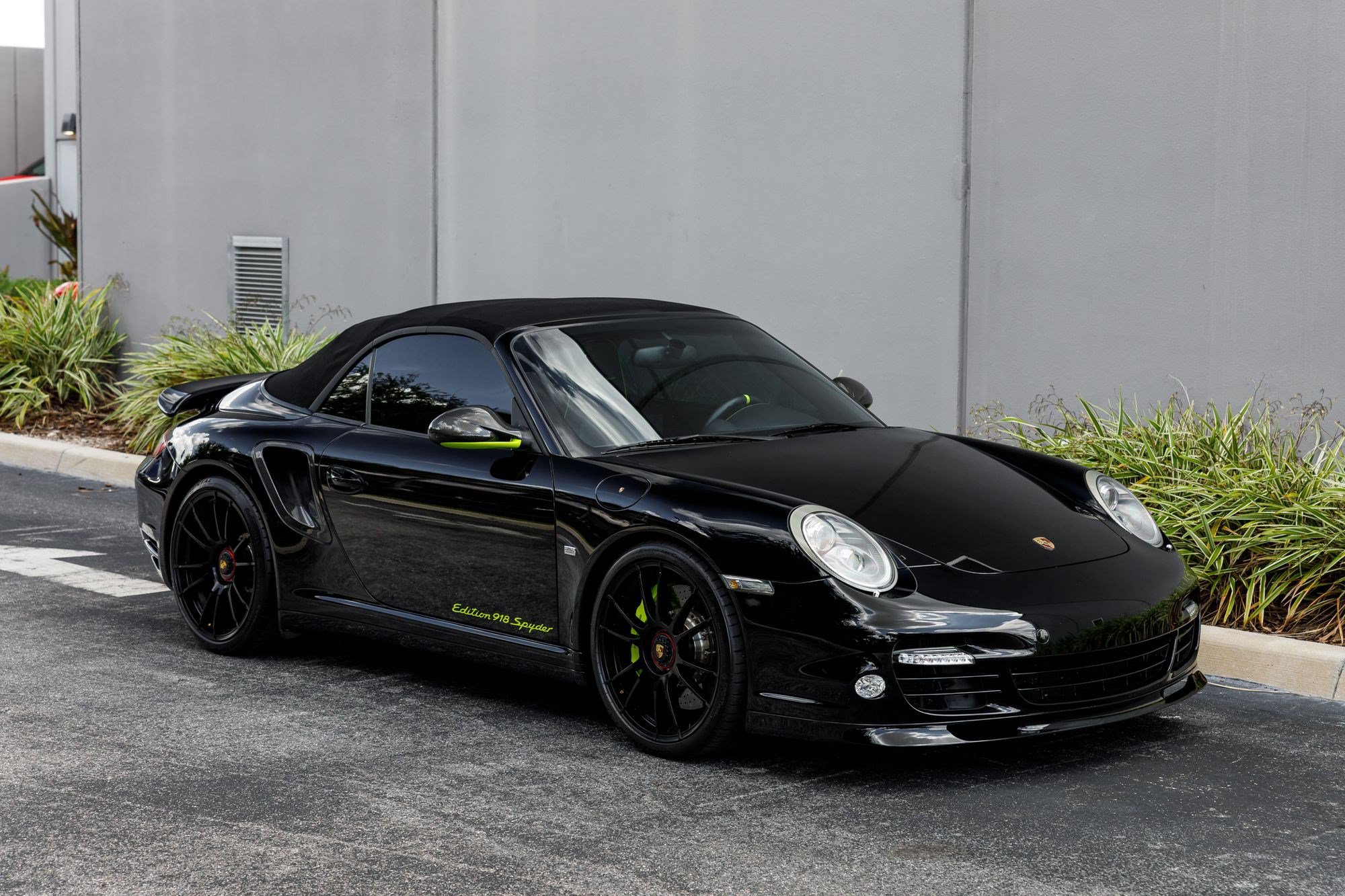 Used 2012 Porsche 911 Turbo S AWD/4WD image 7