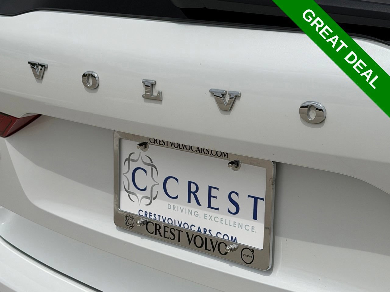 Used 2022 Volvo XC60 T8 Inscription AWD/4WD image 8