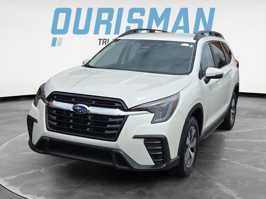 Certified 2023 Subaru Ascent Premium w/ Convenience Package image 2