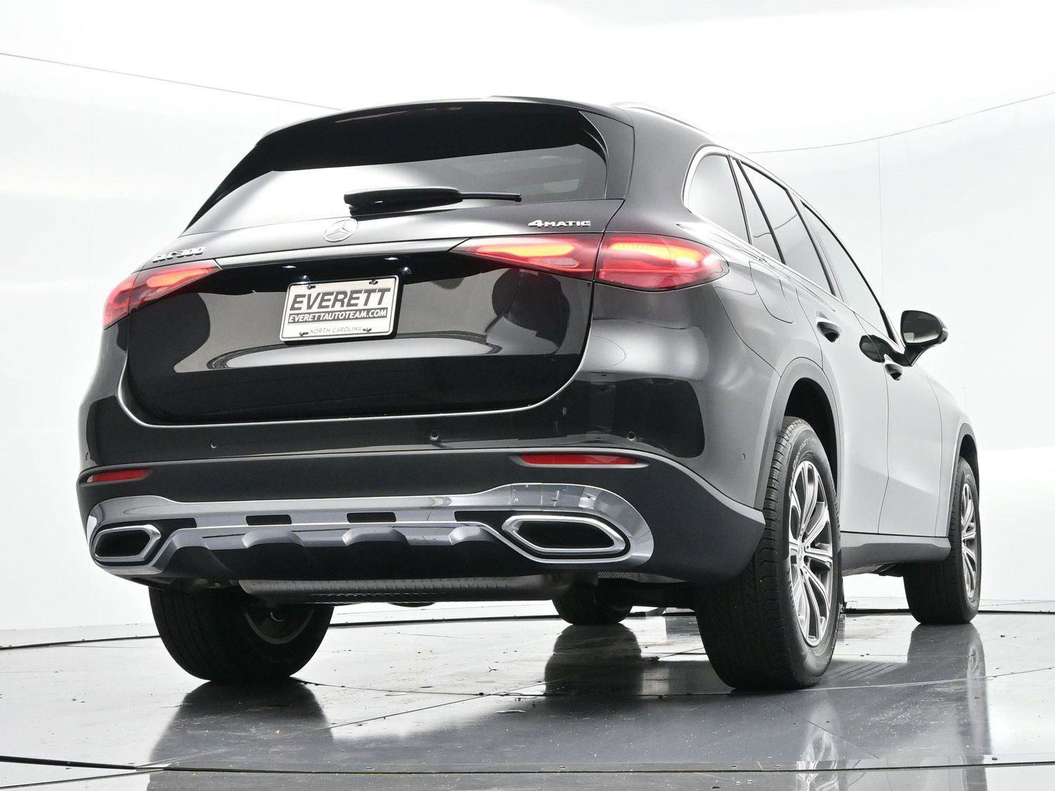 Used 2024 Mercedes-Benz GLC 300 4MATIC image 45