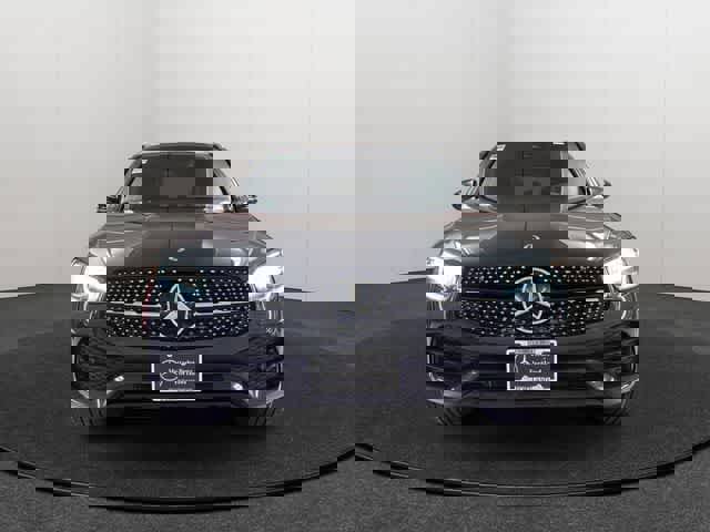 Used 2022 Mercedes-Benz GLC 300 4MATIC image 2