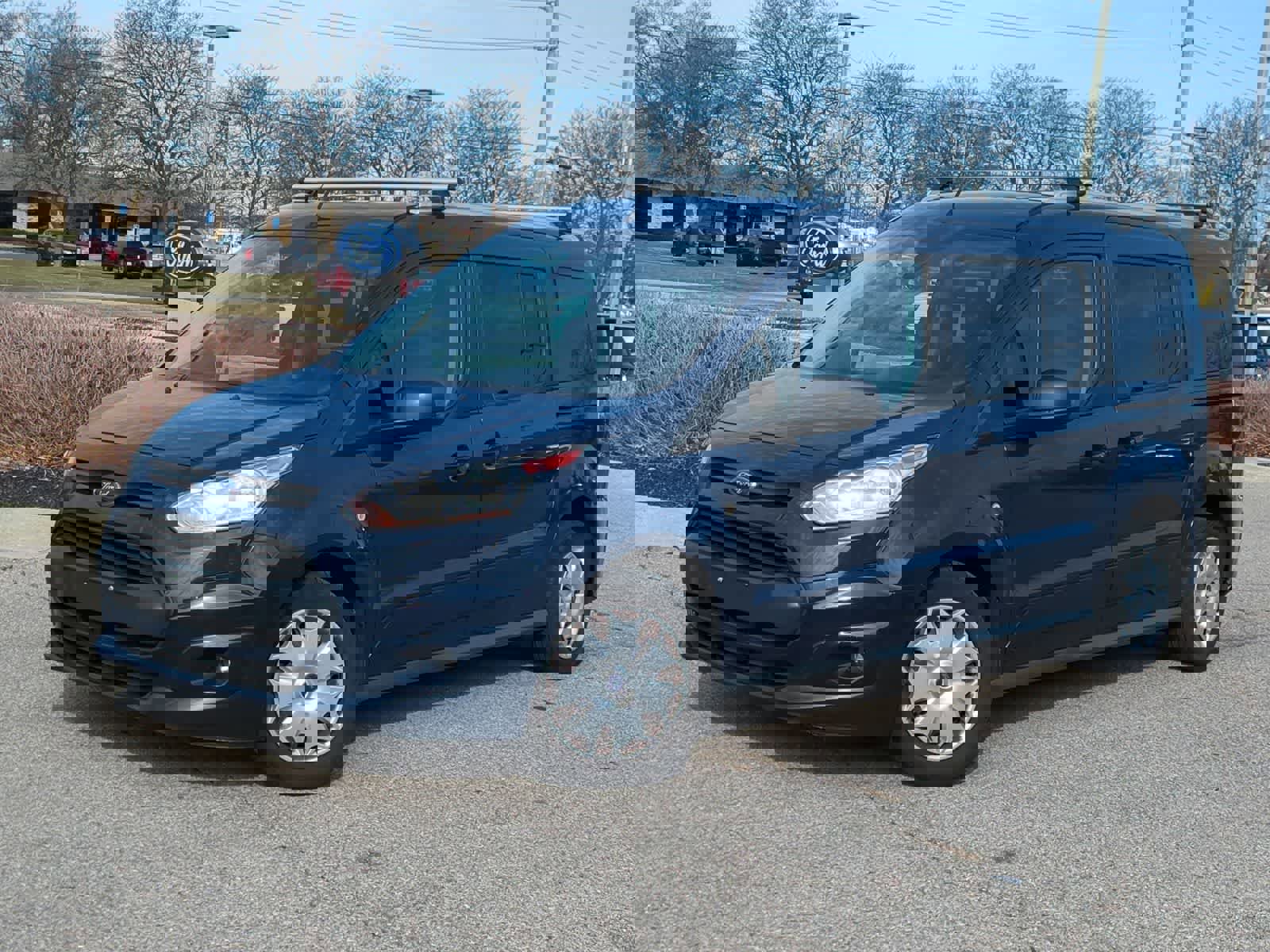 Used 2018 Ford Transit Connect XLT image 1