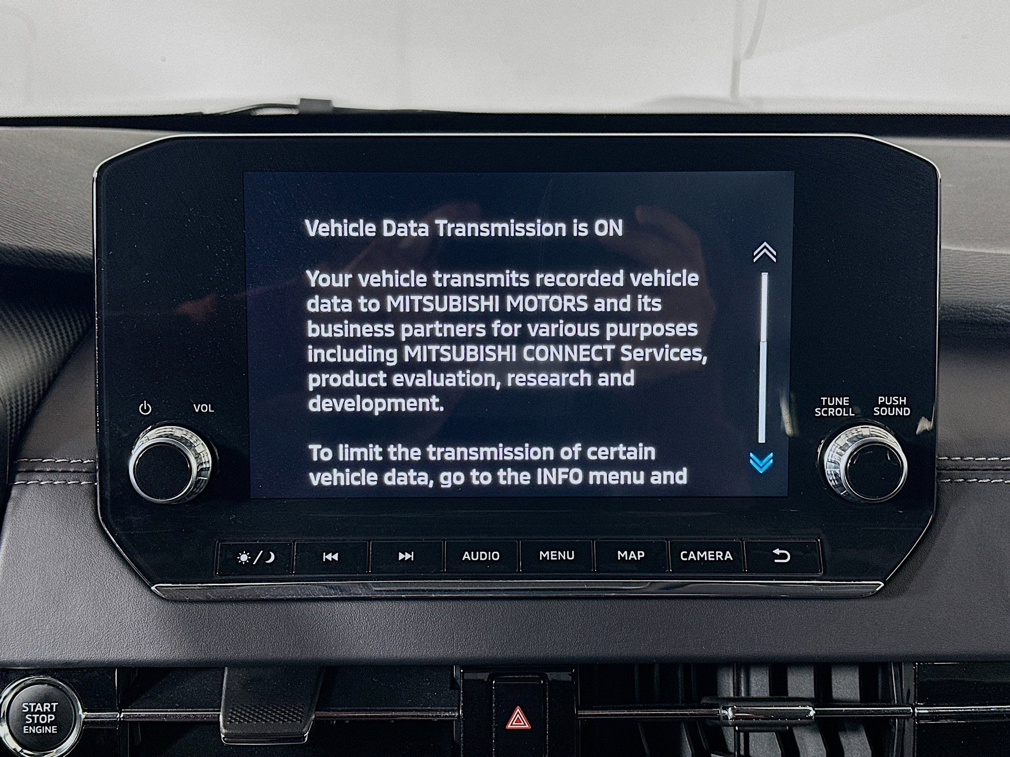 Used 2024 Mitsubishi Outlander SE image 21