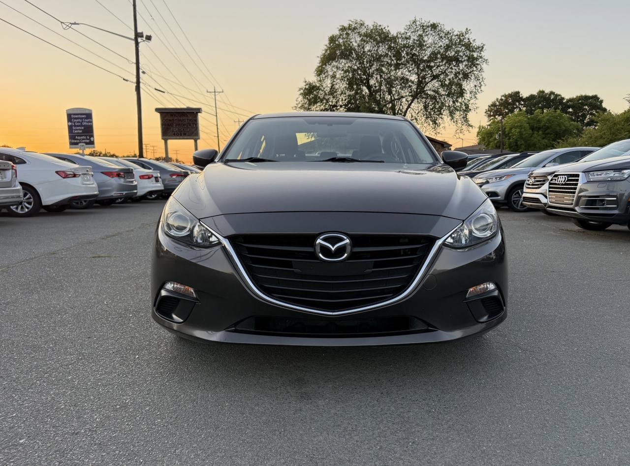 Used 2016 MAZDA MAZDA3 i Sport w/ Preferred Equipment Package FWD image 2