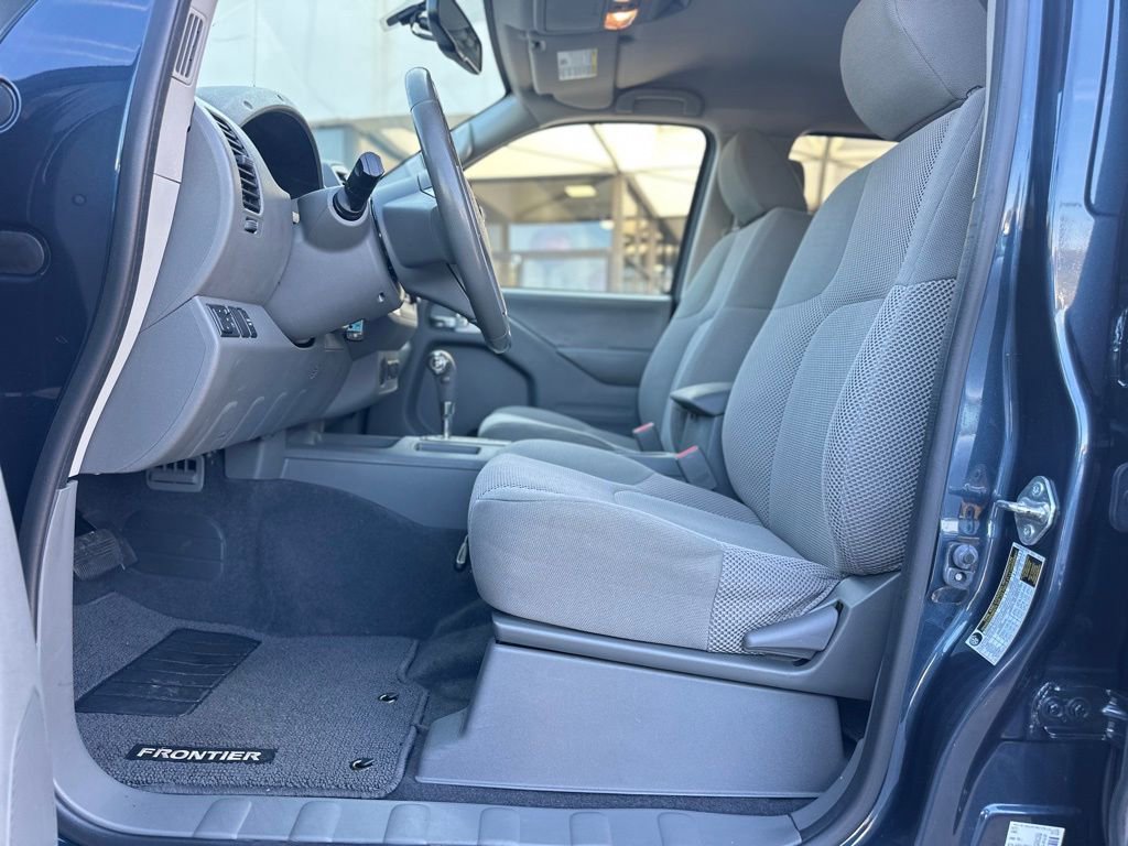 Used 2018 Nissan Frontier SV w/ Value Truck Package image 18